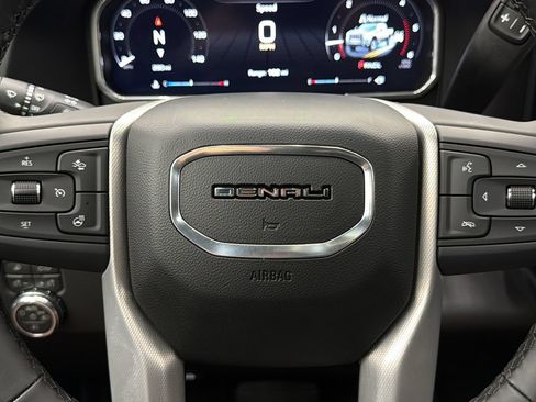 Used 2026 GMC Sierra 3500 Denali w/ Denali Reserve Package AWD/4WD image 29