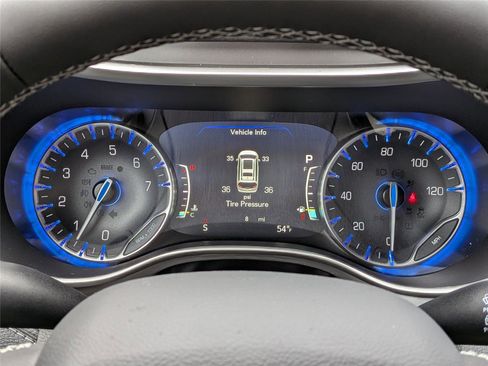 New 2026 Chrysler Pacifica Select FWD image 30