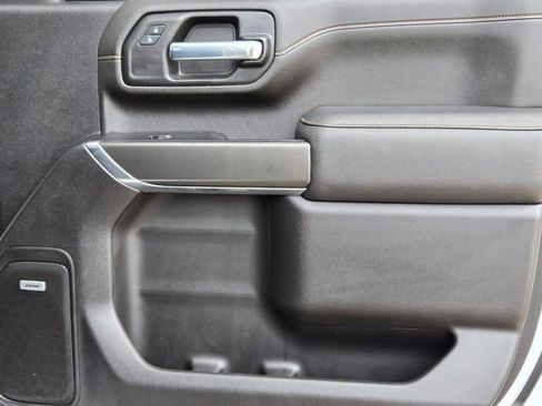 Used 2023 GMC Sierra 2500 AT4 w/ AT4 Premium Plus Package image 30