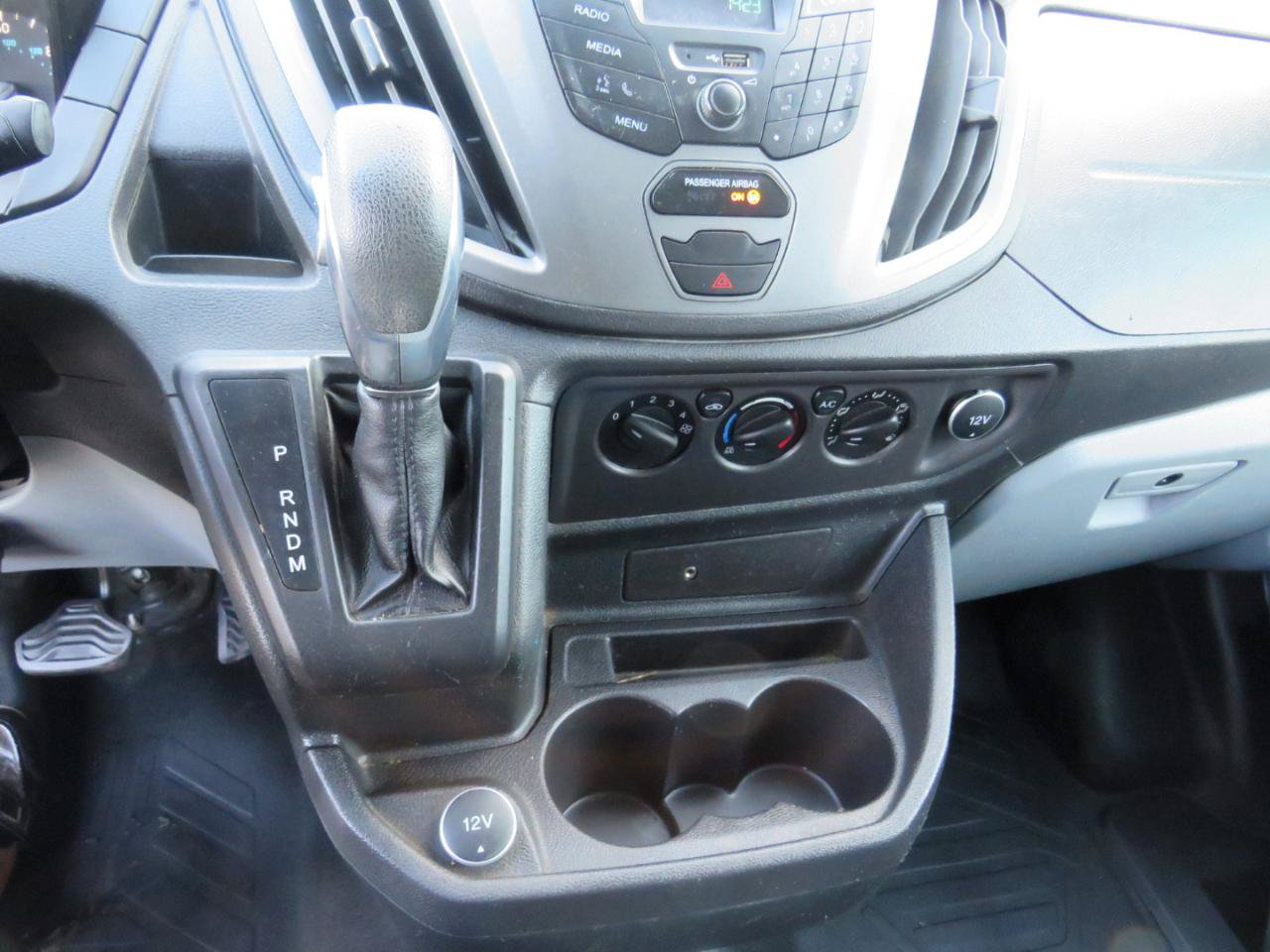 Used 2018 Ford Transit 250 130 Low Roof RWD image 13