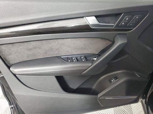 Used 2018 Audi SQ5 Prestige w/ Prestige Package AWD/4WD image 19