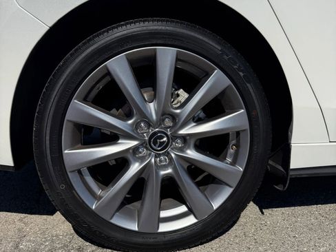 Used 2022 MAZDA MAZDA3 s image 28