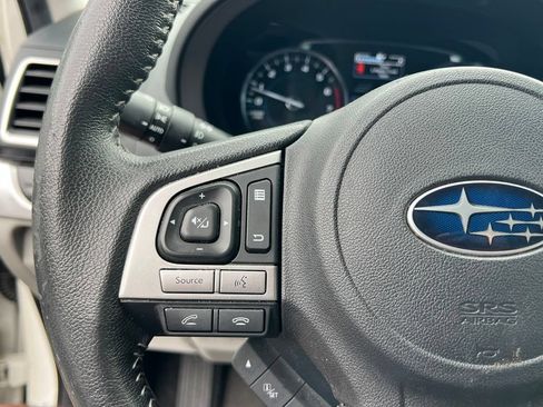 Used 2017 Subaru Forester 2.5i Limited AWD/4WD image 19