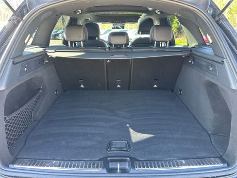 Used 2022 Mercedes-Benz GLC 300 GLC 300 image 30