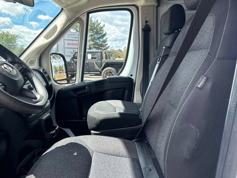 Used 2022 RAM ProMaster 2500 FWD image 6