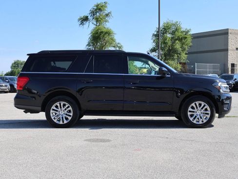 Used 2024 Ford Expedition Max XLT AWD/4WD image 7
