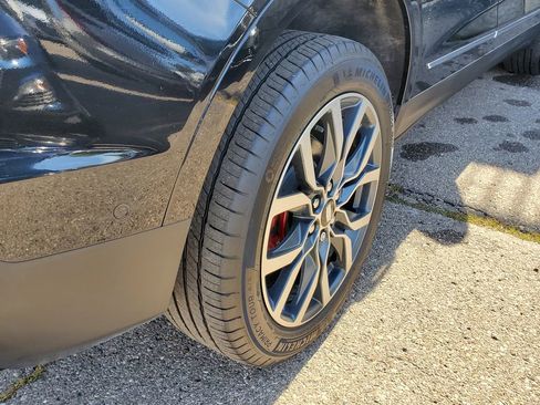 Used 2023 Cadillac XT5 Sportv w/ Platinum Package image 14