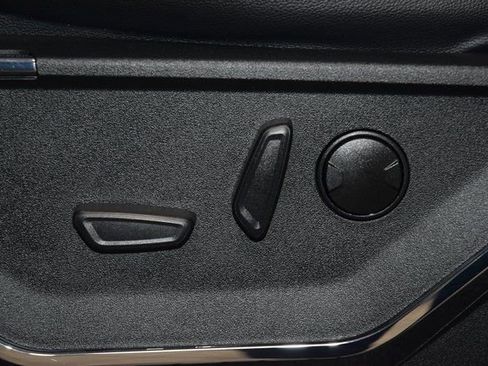 Used 2024 Ford F250 Lariat w/ Lariat Ultimate Package image 41