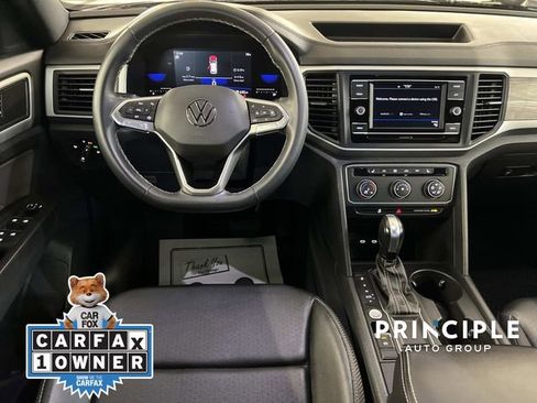 Certified 2023 Volkswagen Atlas Cross Sport SE FWD image 31