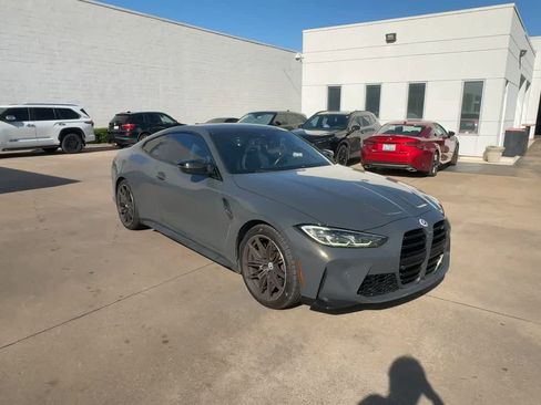 Used 2023 BMW M4 Competition w/ Executive Package image 2
