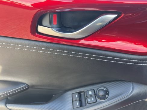 Used 2024 MAZDA MX-5 Miata Grand Touring w/ Appearance Package image 27