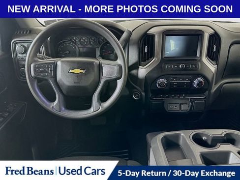 Used 2022 Chevrolet Silverado 1500 Custom image 22