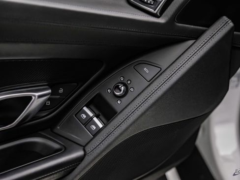 Used 2018 Audi R8 V10 RWD image 92