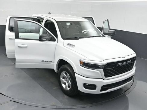 New 2026 RAM 1500 4x4 Crew Cab image 50