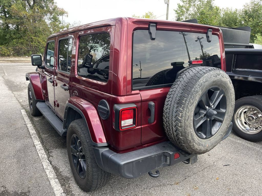 Used 2021 Jeep Wrangler Unlimited Sahara AWD/4WD image 10