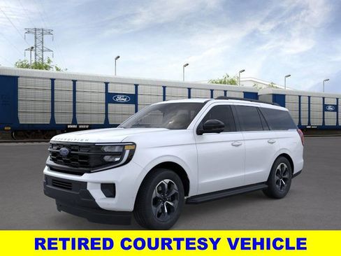 New 2026 Ford Expedition Active RWD image 1