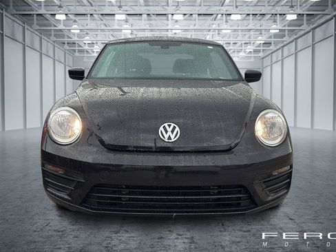 Used 2017 Volkswagen Beetle 1.8T S image 6