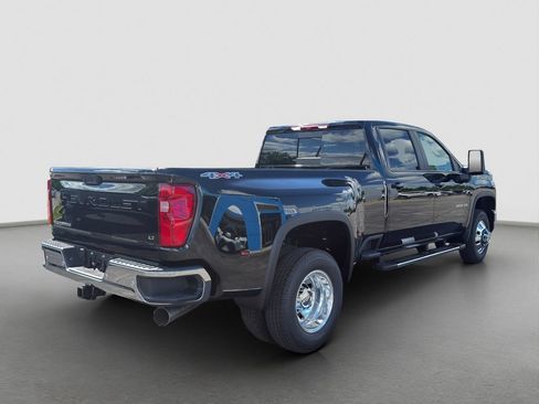 New 2026 Chevrolet Silverado 3500 LT w/ All Star Edition AWD/4WD image 6