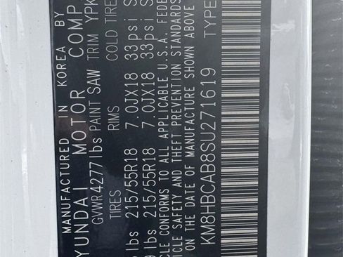 Certified 2025 Hyundai Kona SEL image 18