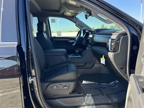 New 2026 GMC Sierra 1500 Denali w/ Technology Package image 32