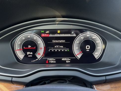 Used 2022 Audi Q5 2.0T Premium Plus AWD/4WD image 31