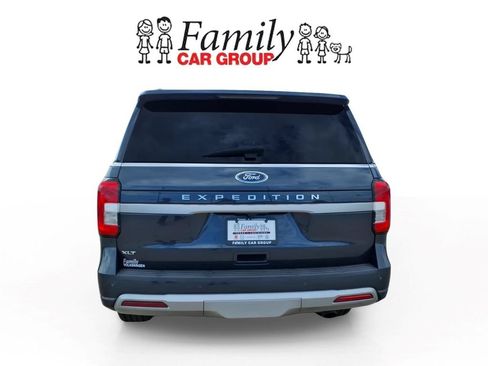 Used 2023 Ford Expedition XLT RWD image 4