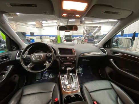 Used 2015 Audi Q5 2.0T Premium Plus w/ Technology Package image 28