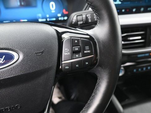 Used 2025 Ford Escape Platinum image 20