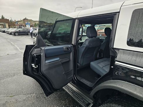 New 2025 Ford Bronco Heritage Edition AWD/4WD image 14