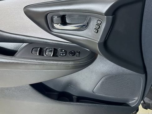 Used 2023 Nissan Murano SL w/ SL Moonroof Package FWD image 16