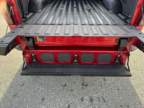 Used 2024 GMC Sierra 2500 AT4 w/ AT4 Premium Plus Package image 15