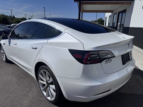 Used 2020 Tesla Model 3 Long Range AWD/4WD image 5