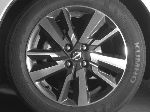 Used 2025 Nissan Versa SV w/ Trunk Package image 12