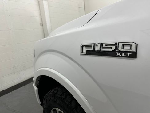 Used 2018 Ford F150 XLT w/ Equipment Group 302A Luxury AWD/4WD image 21