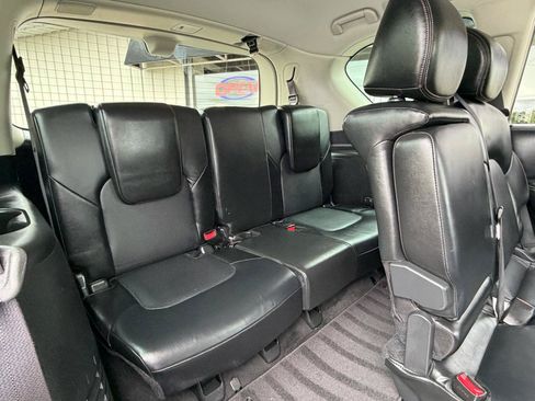 Used 2018 Nissan Armada Platinum w/ Cargo Package AWD/4WD image 32