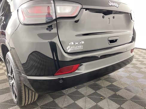 Used 2025 Jeep Compass Limited w/ Elite Group image 6