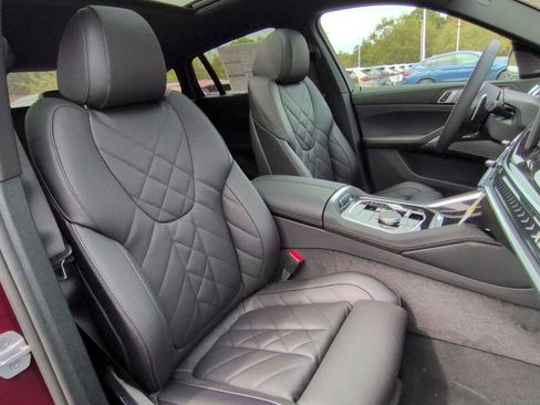 Used 2026 BMW X6 xDrive40i w/ Premium Package AWD/4WD image 24
