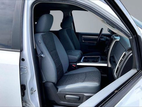 Certified 2019 RAM 1500 Warlock w/ Electronics Group AWD/4WD image 16
