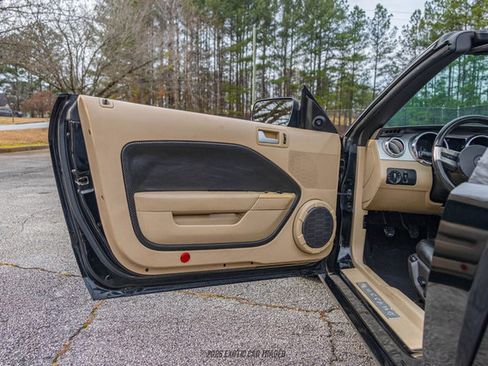 Used 2008 Ford Mustang GT image 32