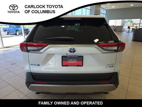 Used 2024 Toyota RAV4 Limited w/ Advanced Technology Package image 8