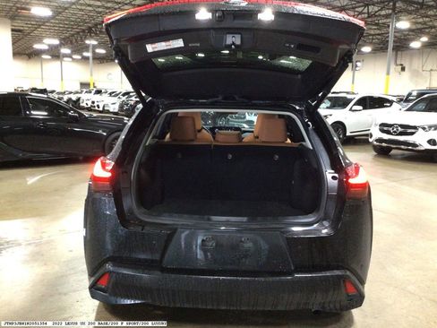 Used 2022 Lexus UX 200 image 13