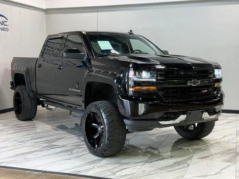 Used 2016 Chevrolet Silverado 1500 LT w/ All Star Edition image 4