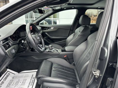 Used 2024 Audi A4 2.0T Premium Plus image 2