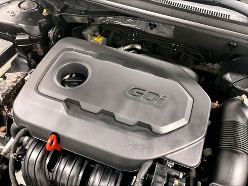 Used 2016 Hyundai Sonata Limited w/ Option Group 05 image 35