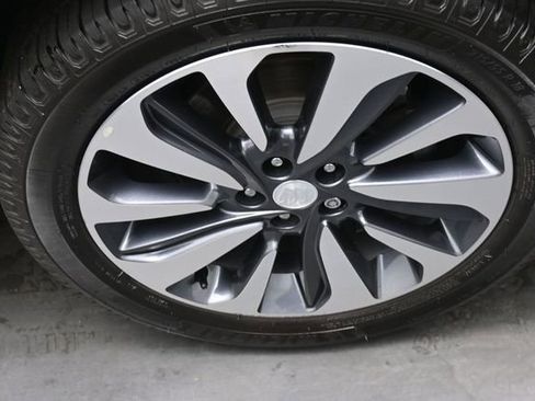 Used 2021 Buick Encore Preferred w/ Safety Package II AWD/4WD image 26