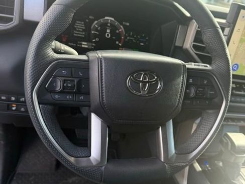 Used 2025 Toyota Sequoia Limited image 18