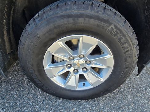 Used 2023 Chevrolet Silverado 1500 LT image 20