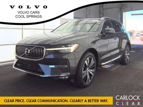 Used 2023 Volvo XC60 B5 Plus image 1