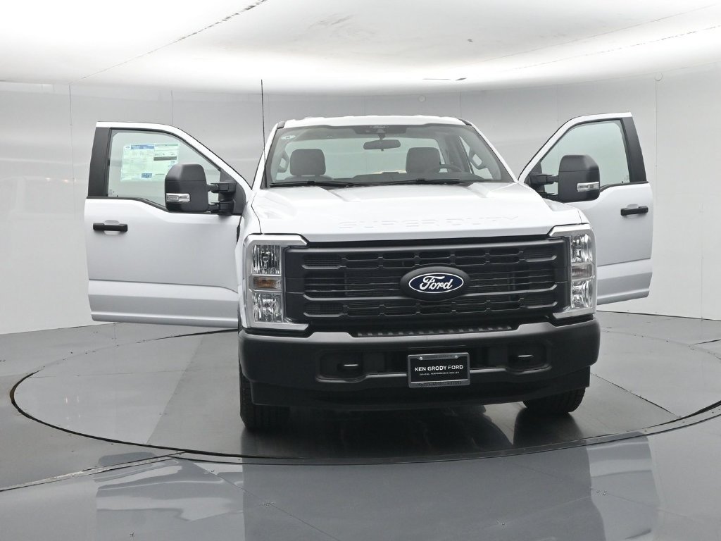New 2027 Ford F350 XL w/ XL Chrome Package RWD image 26