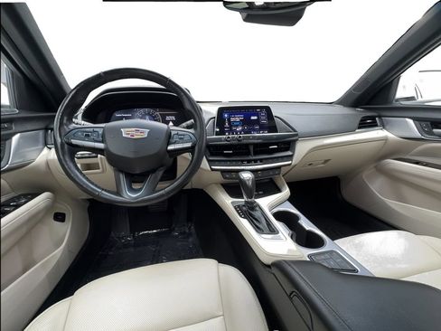 Used 2021 Cadillac CT4 Premium Luxury RWD image 34